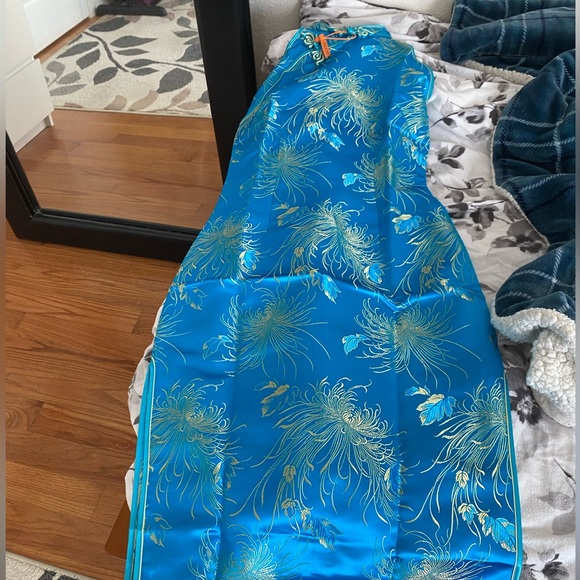 Authentic satin cheongsam dress in teal-size medium - Picture 3 of 4